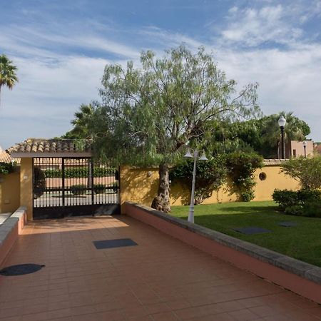 Apartamento Pink Mariposas Chiclana de la Frontera Eksteriør billede