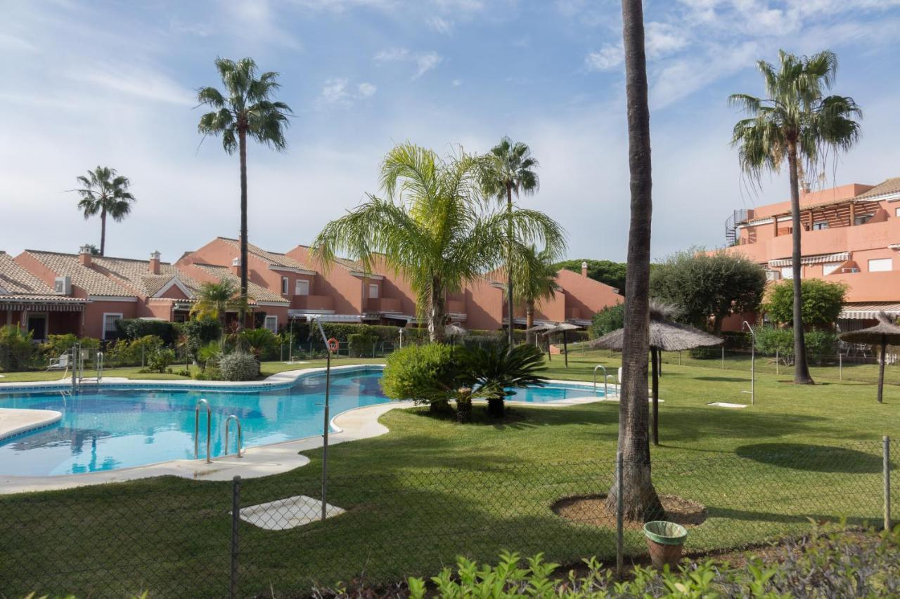 Apartamento Pink Mariposas Chiclana de la Frontera Eksteriør billede